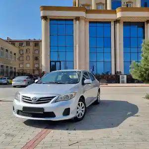 Toyota Corolla, 2012