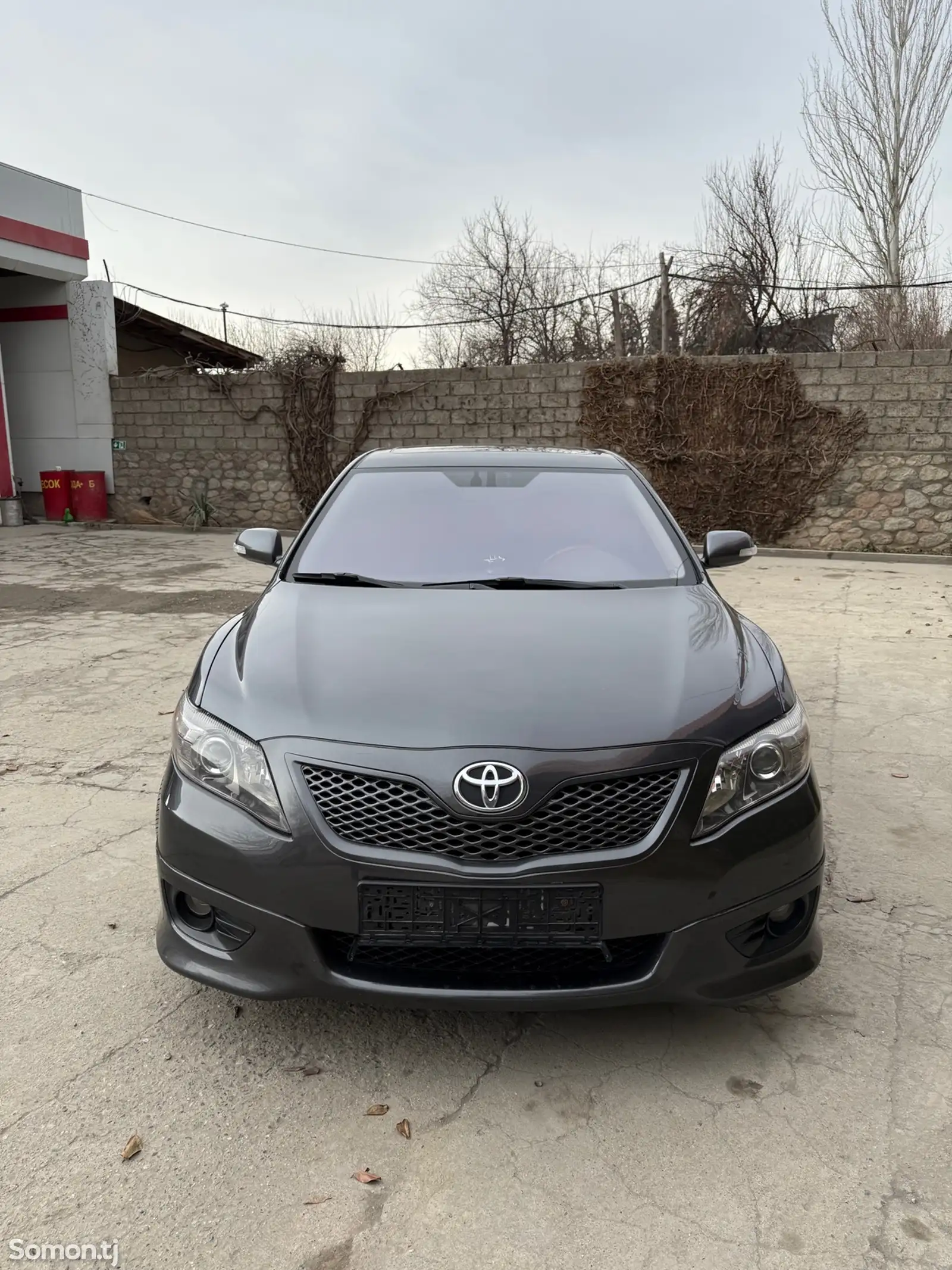 Toyota Camry, 2010-1