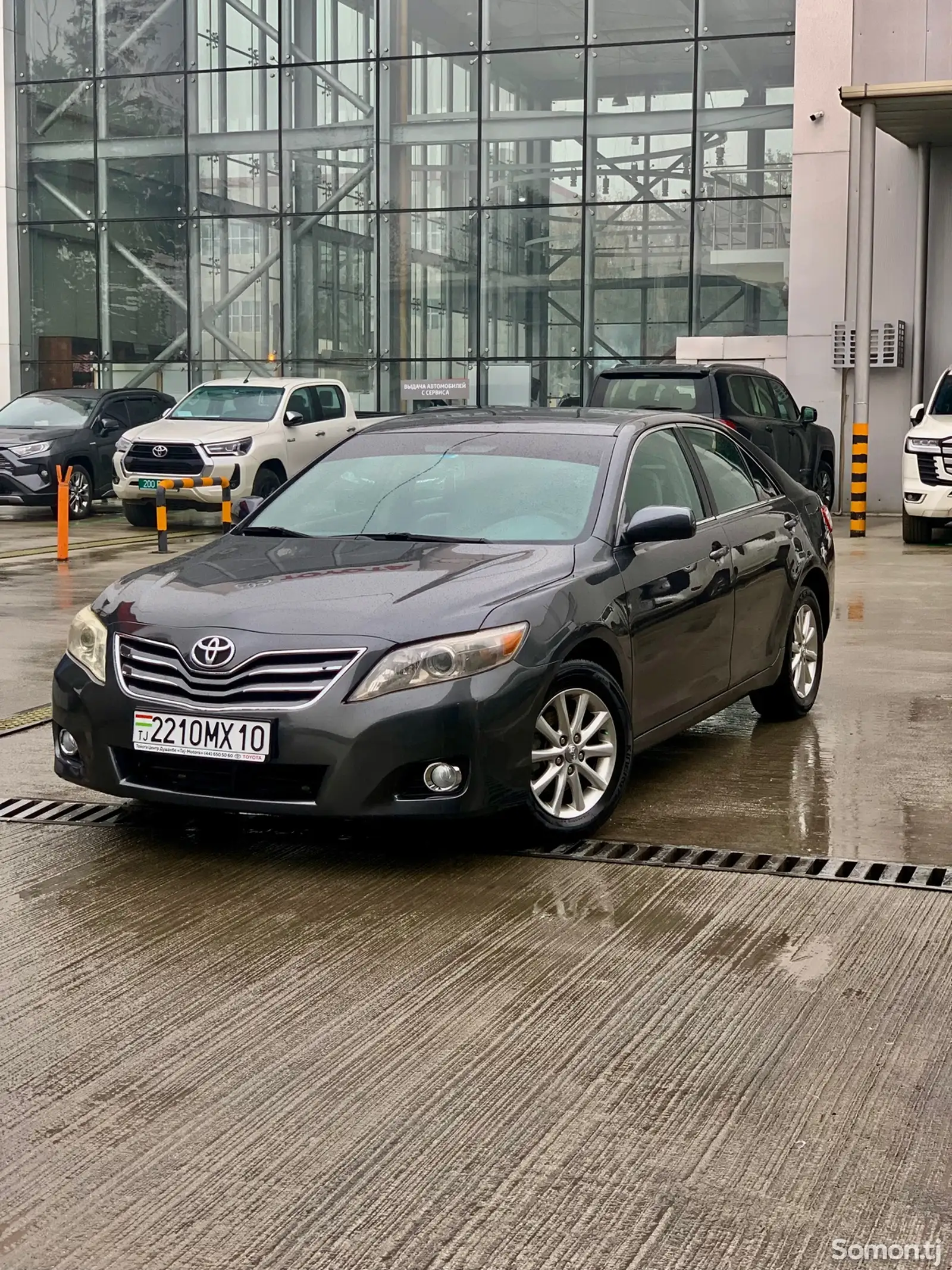 Toyota Camry, 2011-1