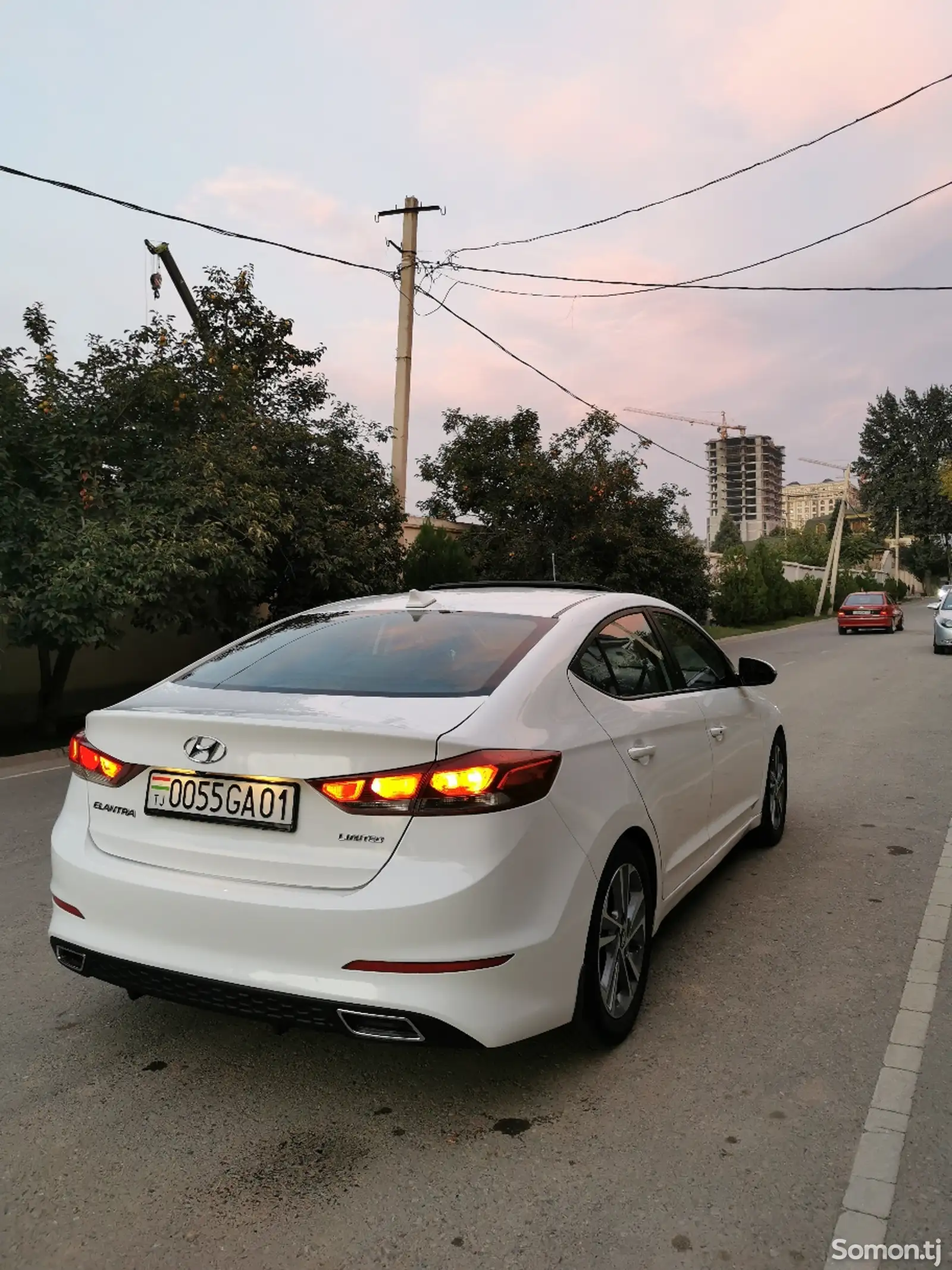 Hyundai Elantra, 2017-5