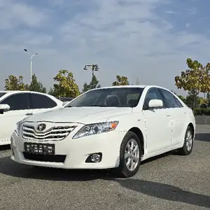 Toyota Camry, 2008