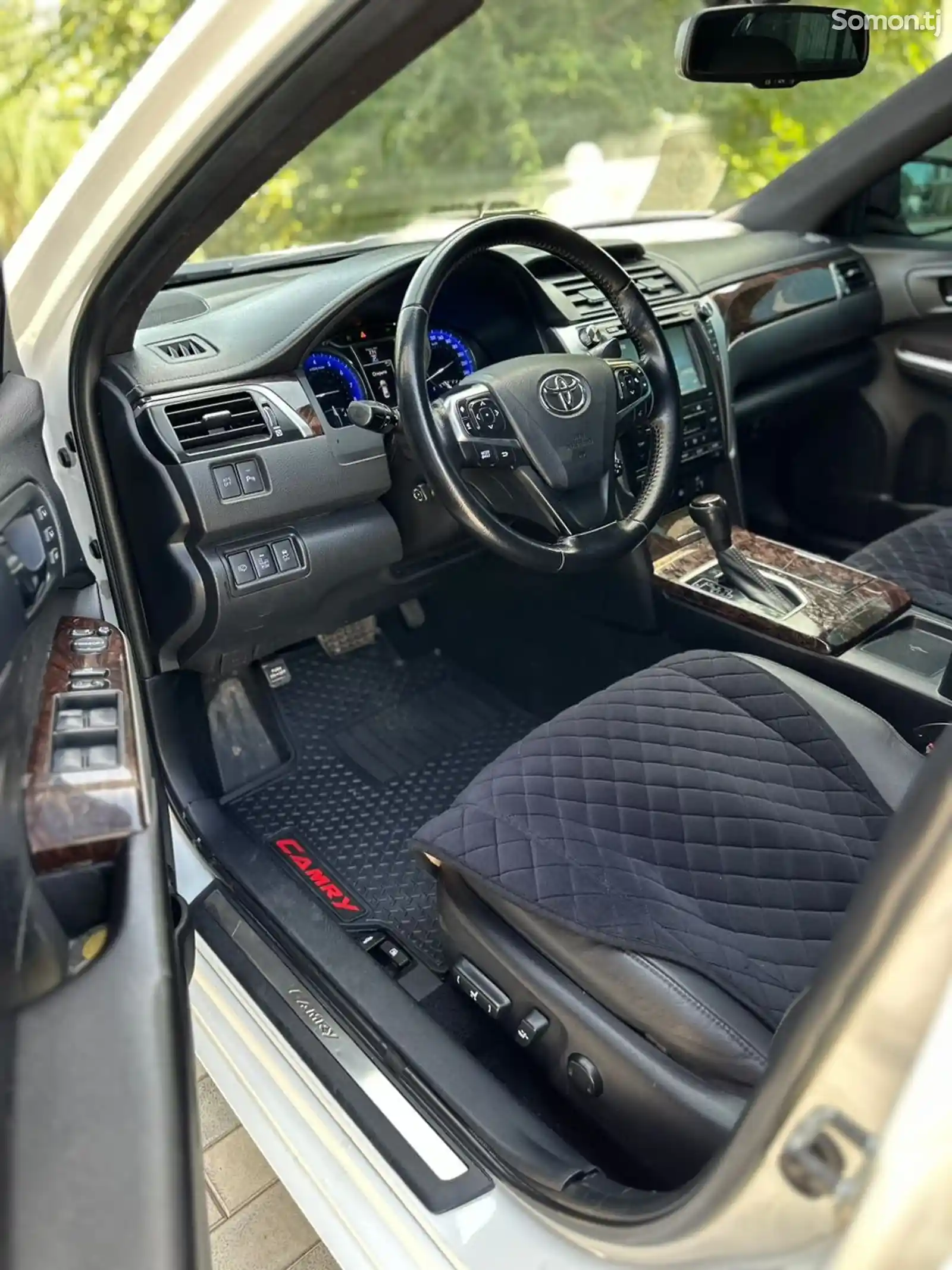 Toyota Camry, 2016-8