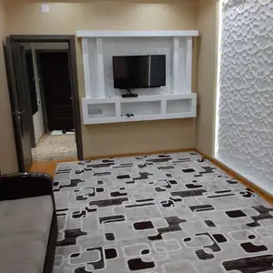 2-комн. квартира, 5 этаж, 65м², Альфемо