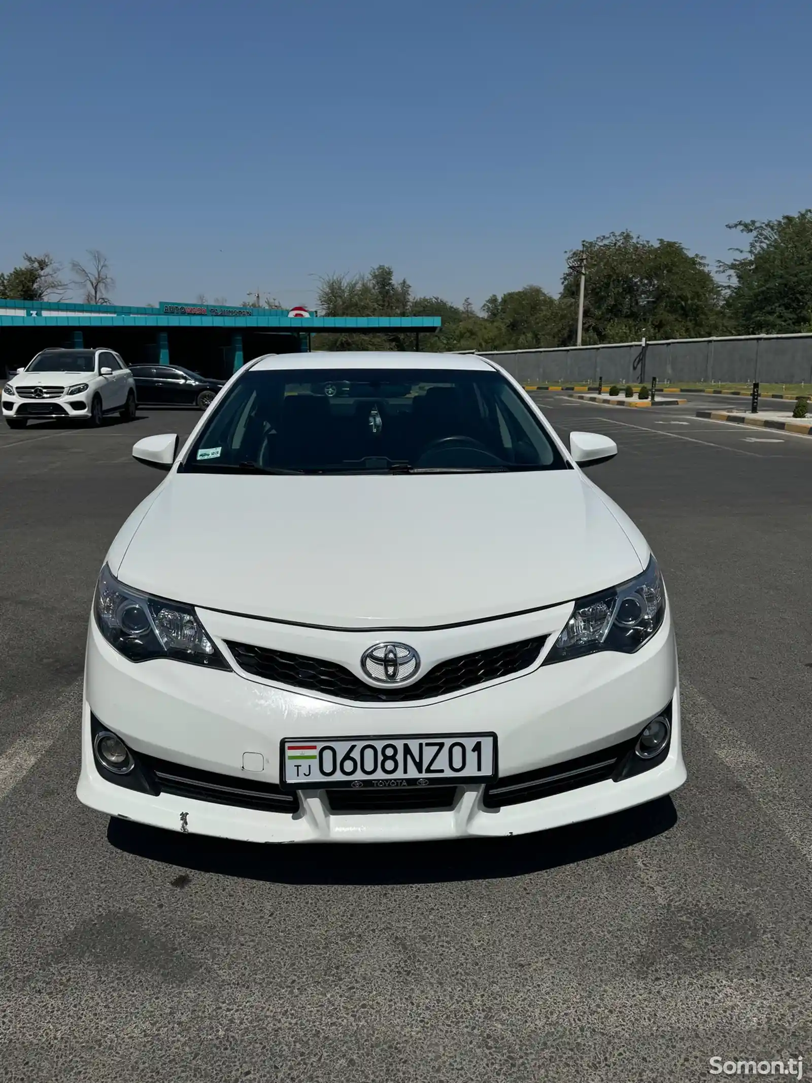 Toyota Camry, 2012-1