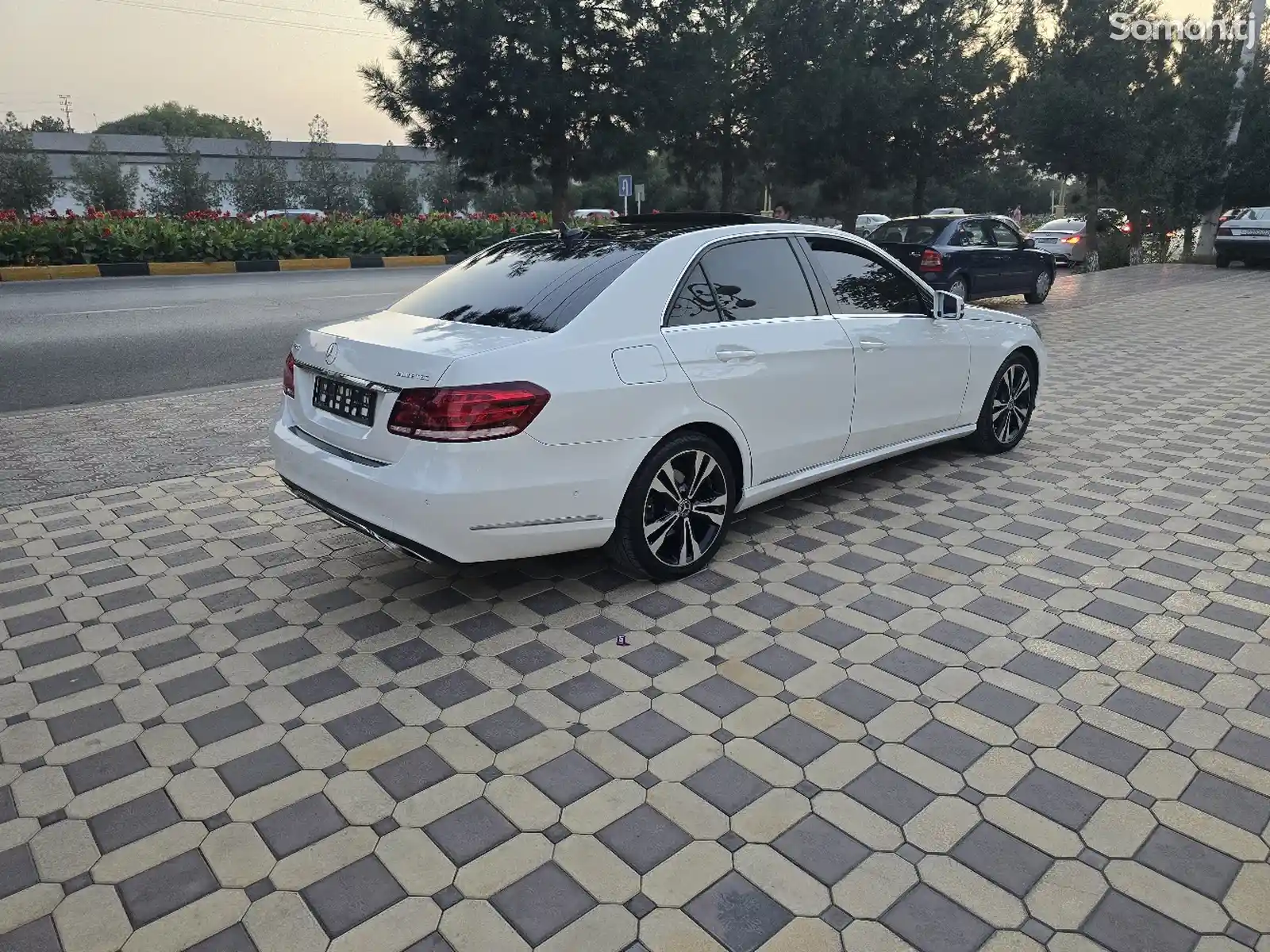 Mercedes-Benz E class, 2016-3