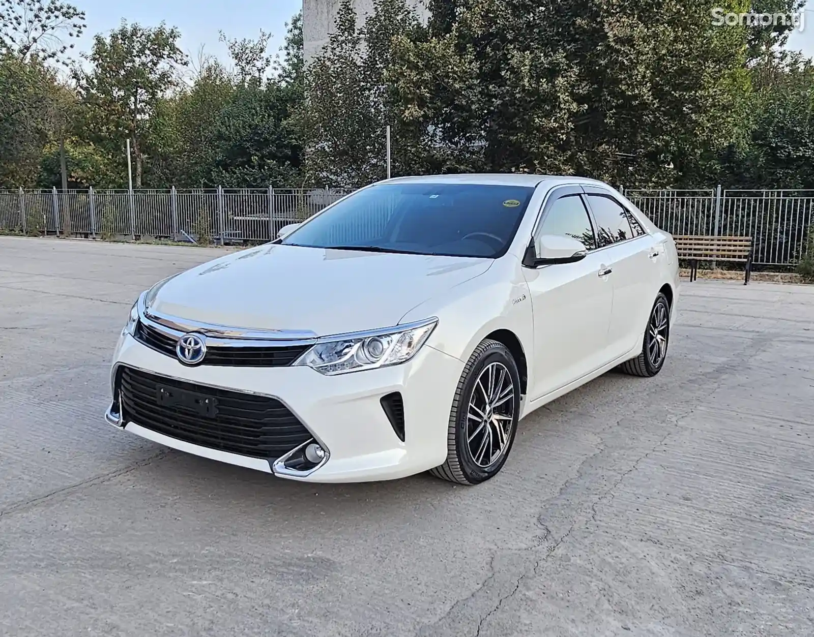 Toyota Camry, 2017-3