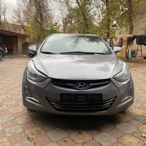 Hyundai Elantra, 2016