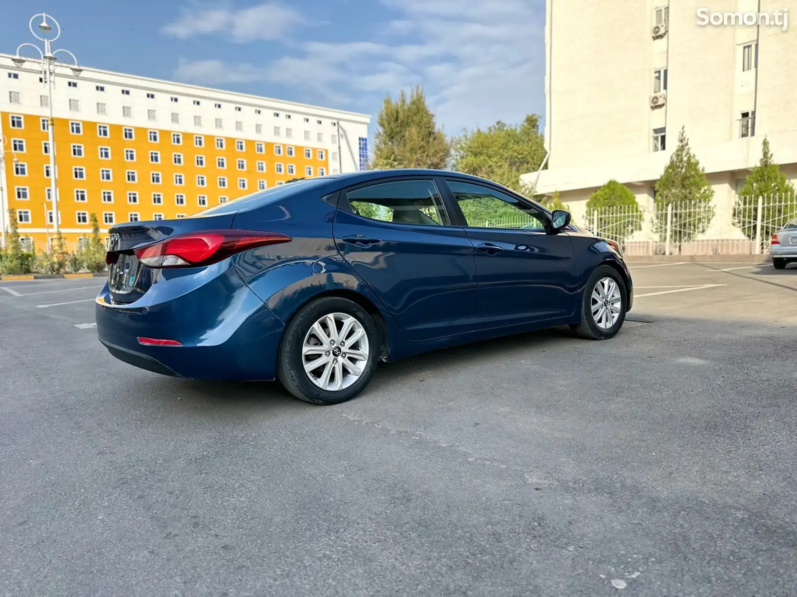 Hyundai Elantra, 2016-11