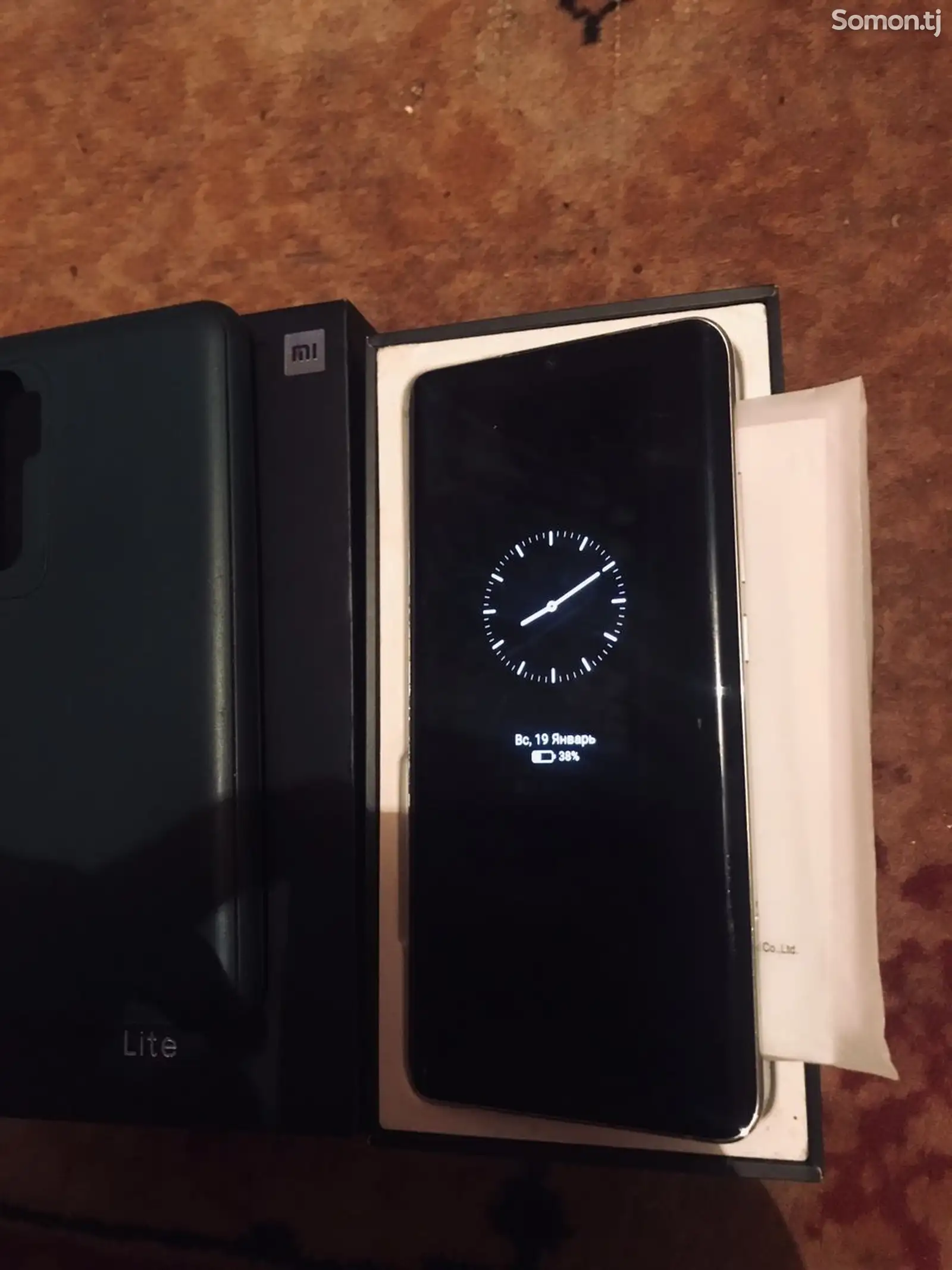 Xiaomi Mi Note 10 Lite-1