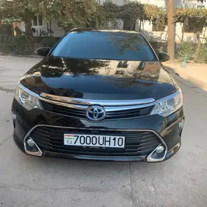 Toyota Camry, 2015