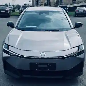 Toyota Camry, 2023