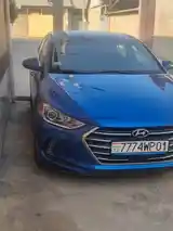 Hyundai Elantra, 2018-3