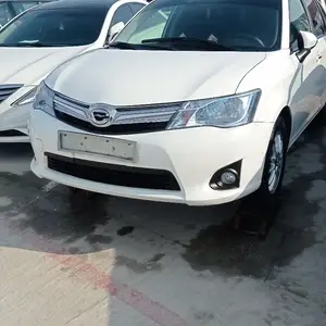 Toyota Fielder, 2012