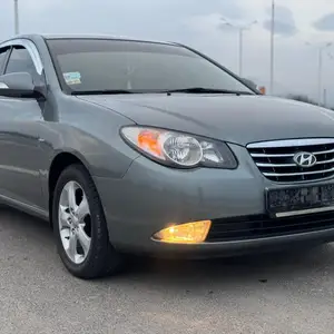 Hyundai Avante, 2010