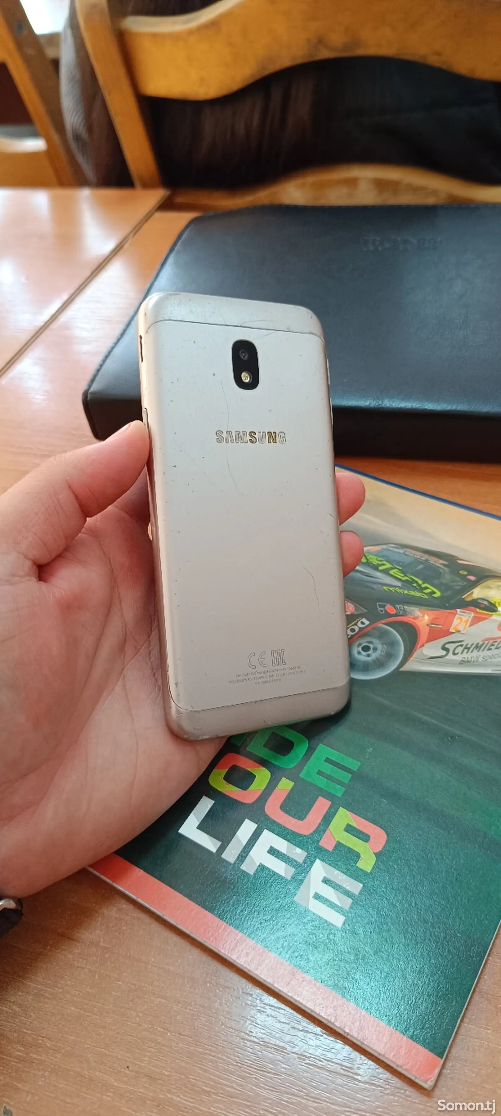 Samsung Galaxy J3-1