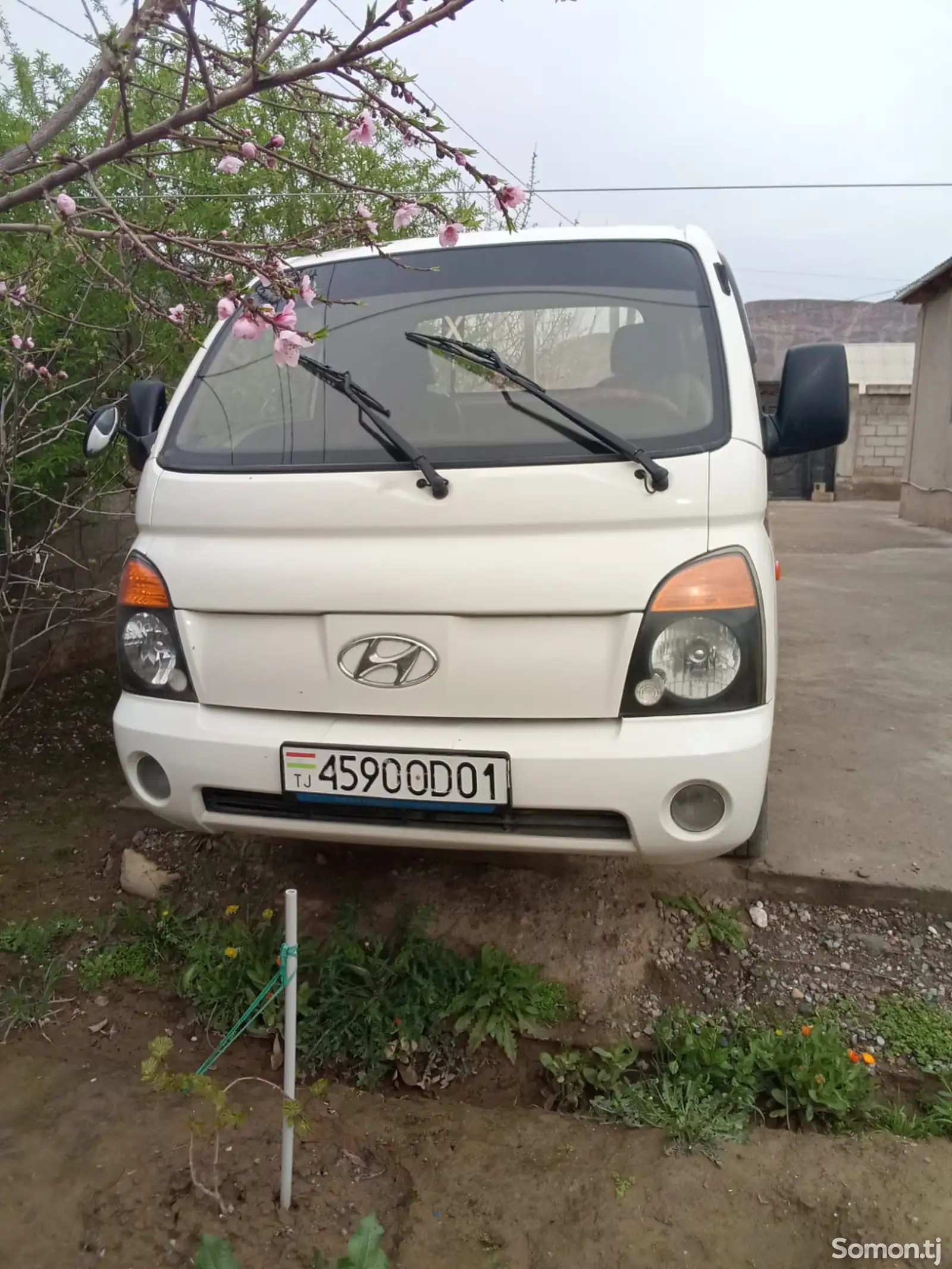 Бортовой автомобиль Hyundai Porter, 2009-1