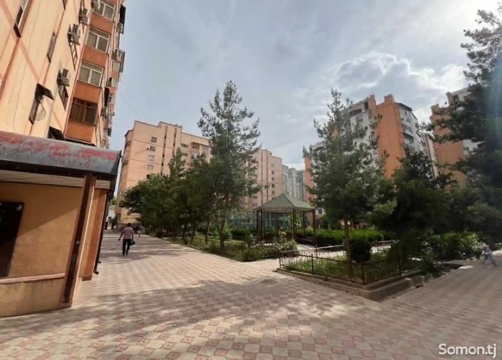 4-комн. квартира, 2 этаж, 120м², Садбарг-16