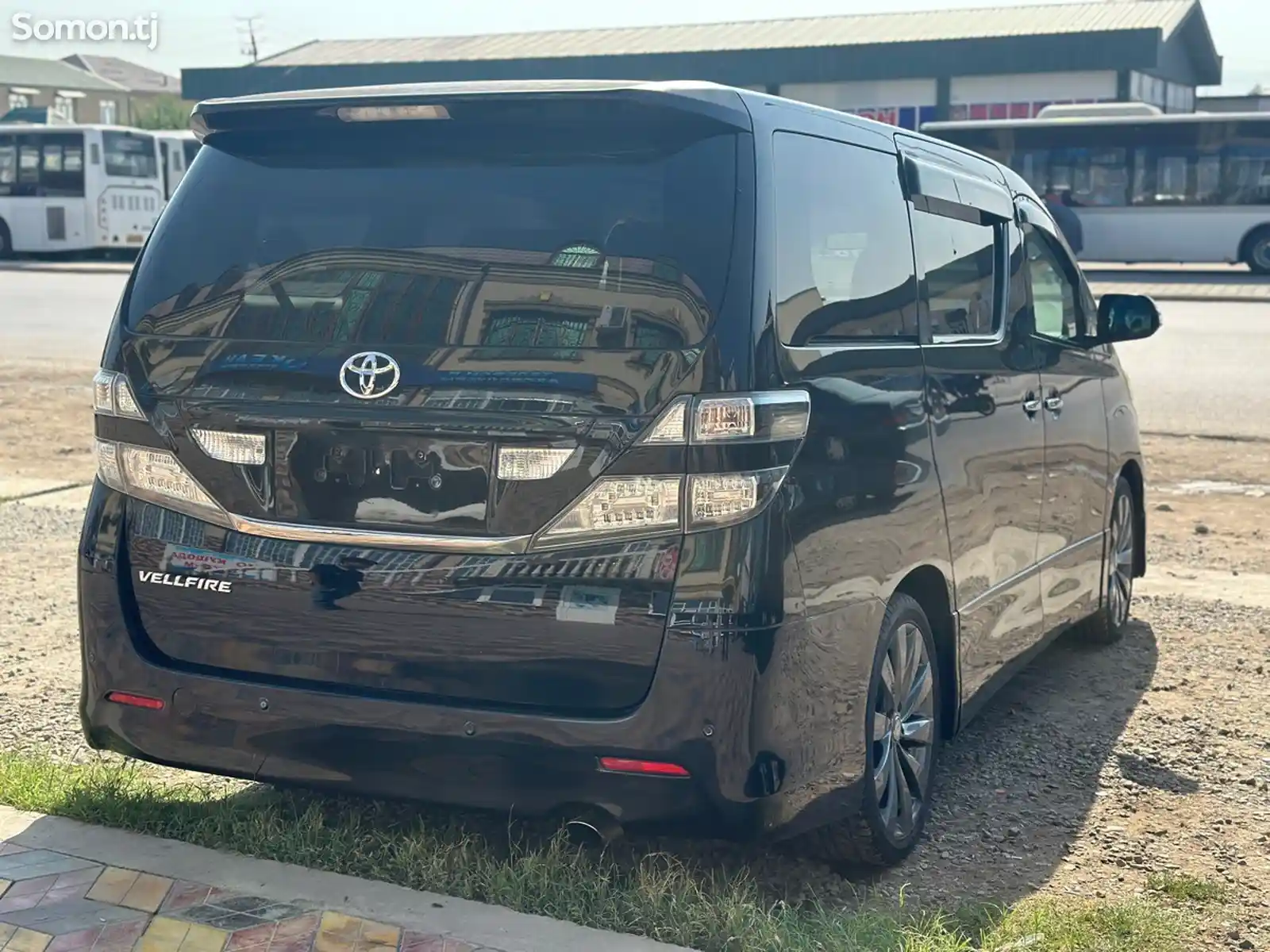 Toyota Vellfire, 2014-4