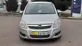 Opel Zafira, 2008-9