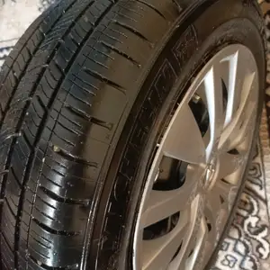 Диски с покрышками R16 205 60 Michelin