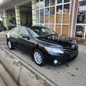 Toyota Camry, 2010