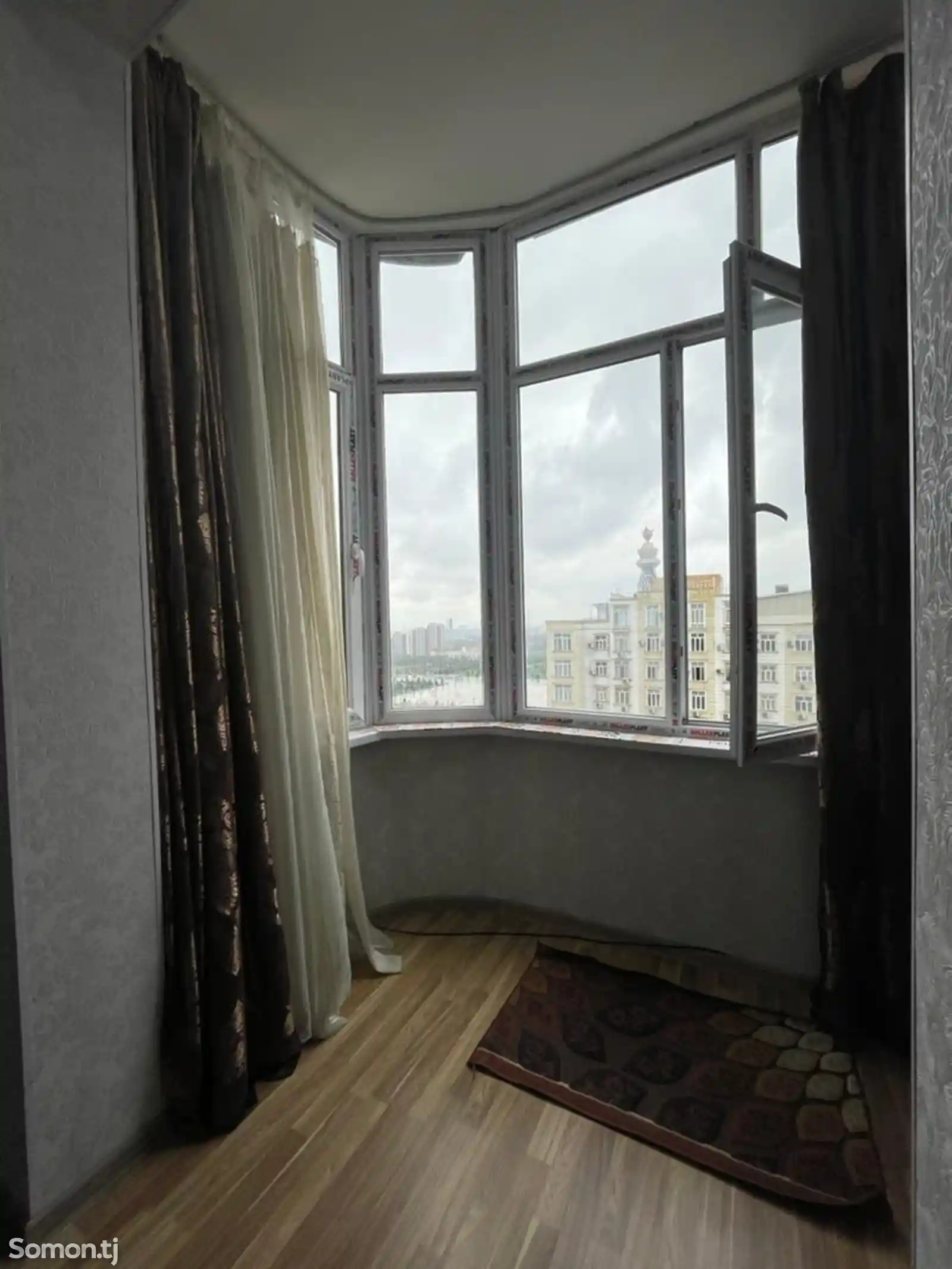 2-комн. квартира, 12 этаж, 65м², Центр, Пединститут-6