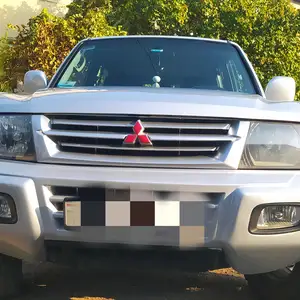 Mitsubishi Pajero, 2002