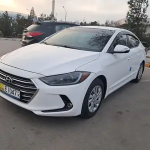 Hyundai Elantra, 2017