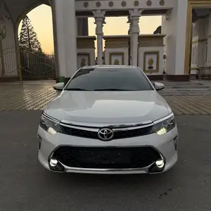 Toyota Camry, 2015