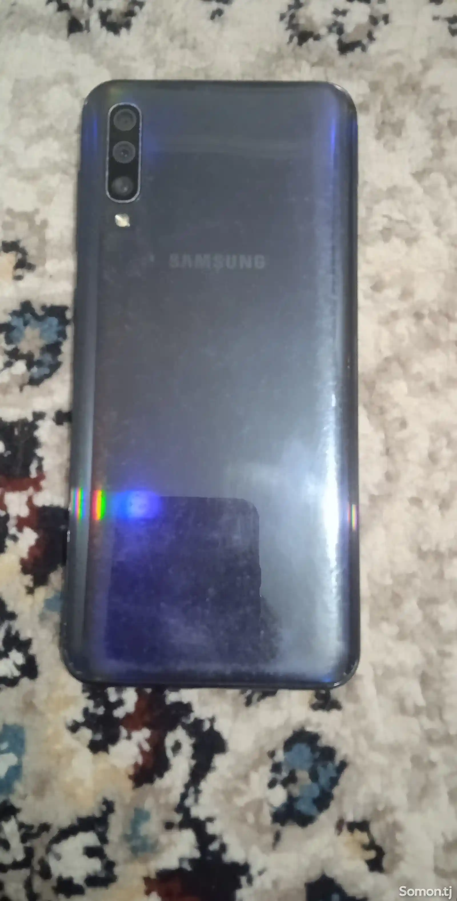 Samsung Galaxy A50-2