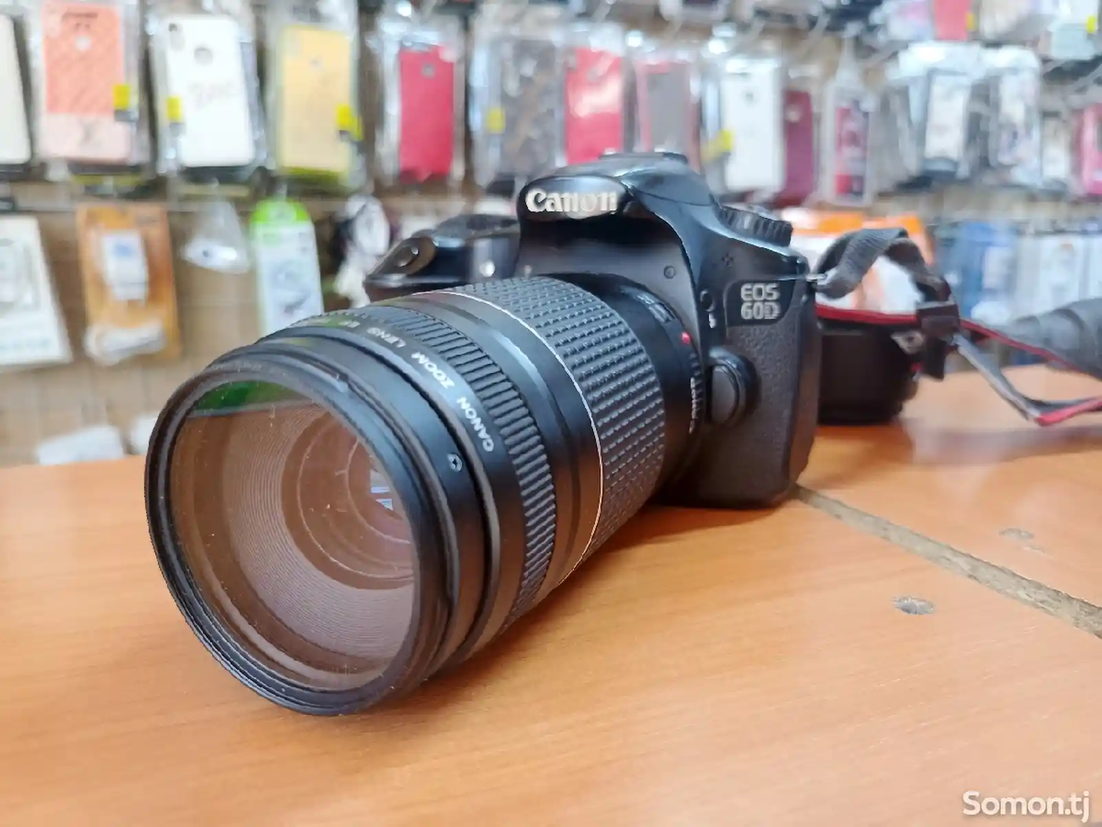 Профессиональный фотоаппарат Canon EOS 60D-3