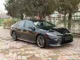 Toyota Camry 7, 2025-8