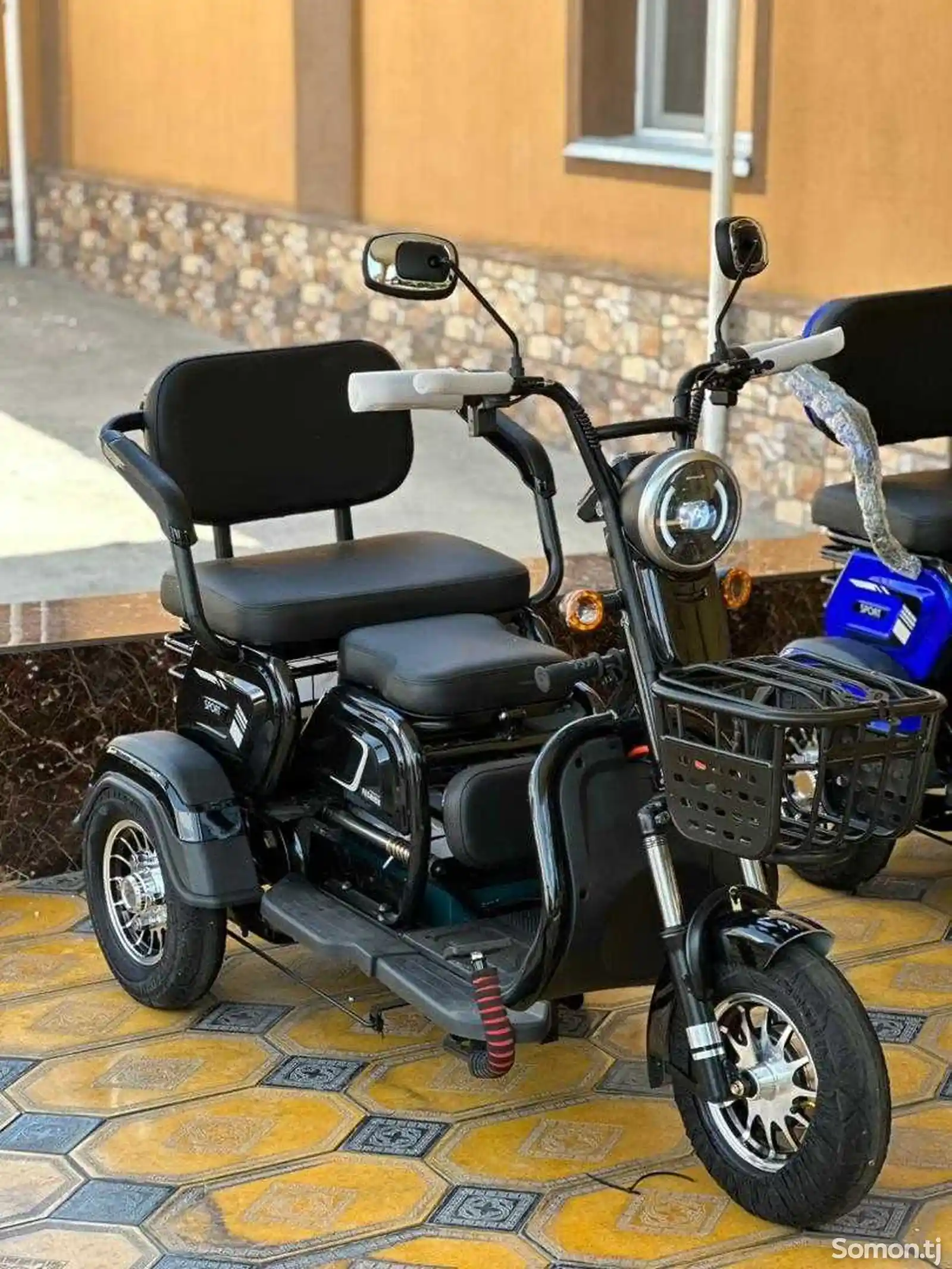 Инвалидная коляска с аккумулятором-7