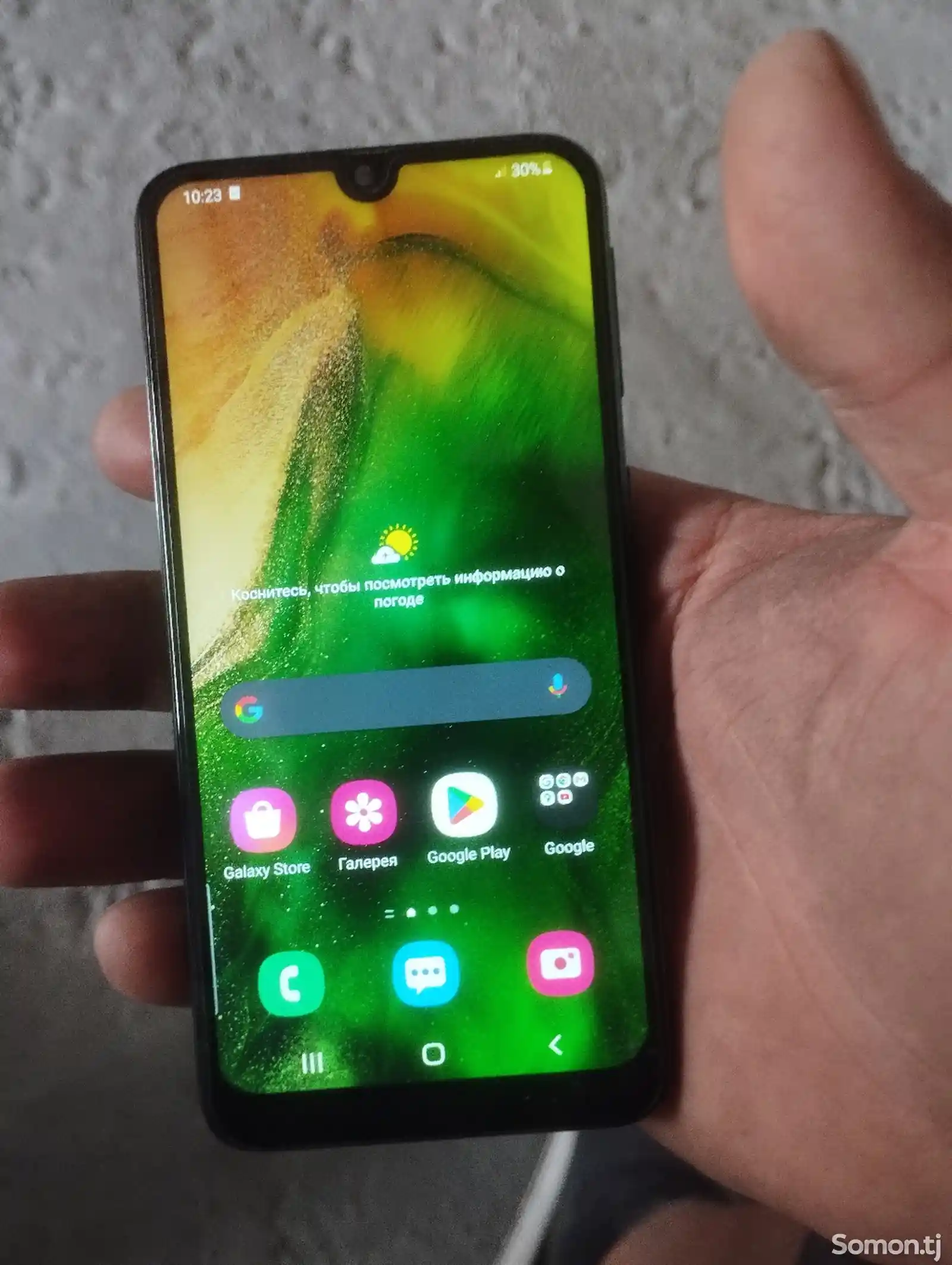 Samsung Galaxy A40-1