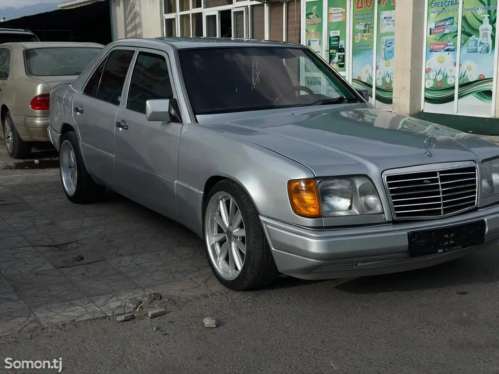 Mercedes-Benz W124, 1994-3