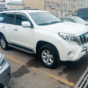 Toyota Land Cruiser Prado, 2013