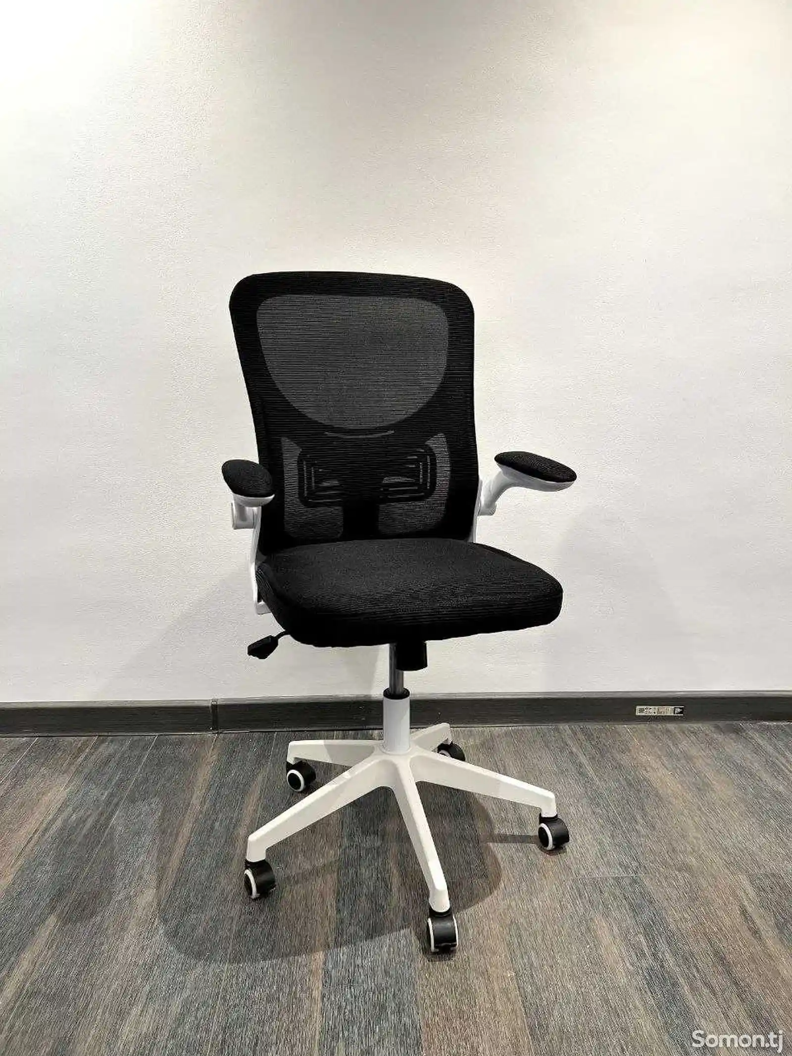 Кресло офисное Глори-1