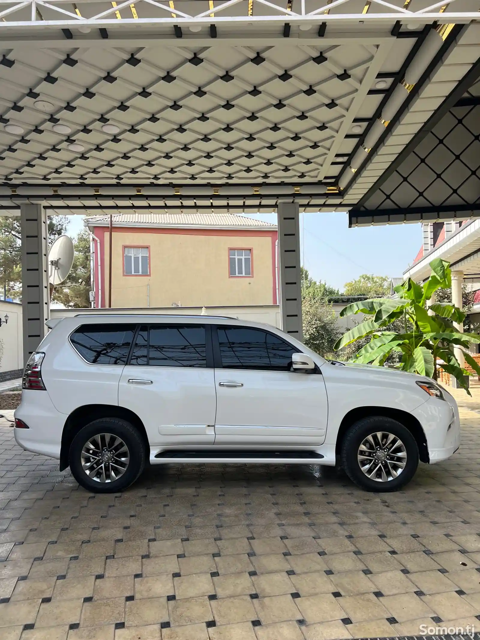 Lexus GX series, 2015-6