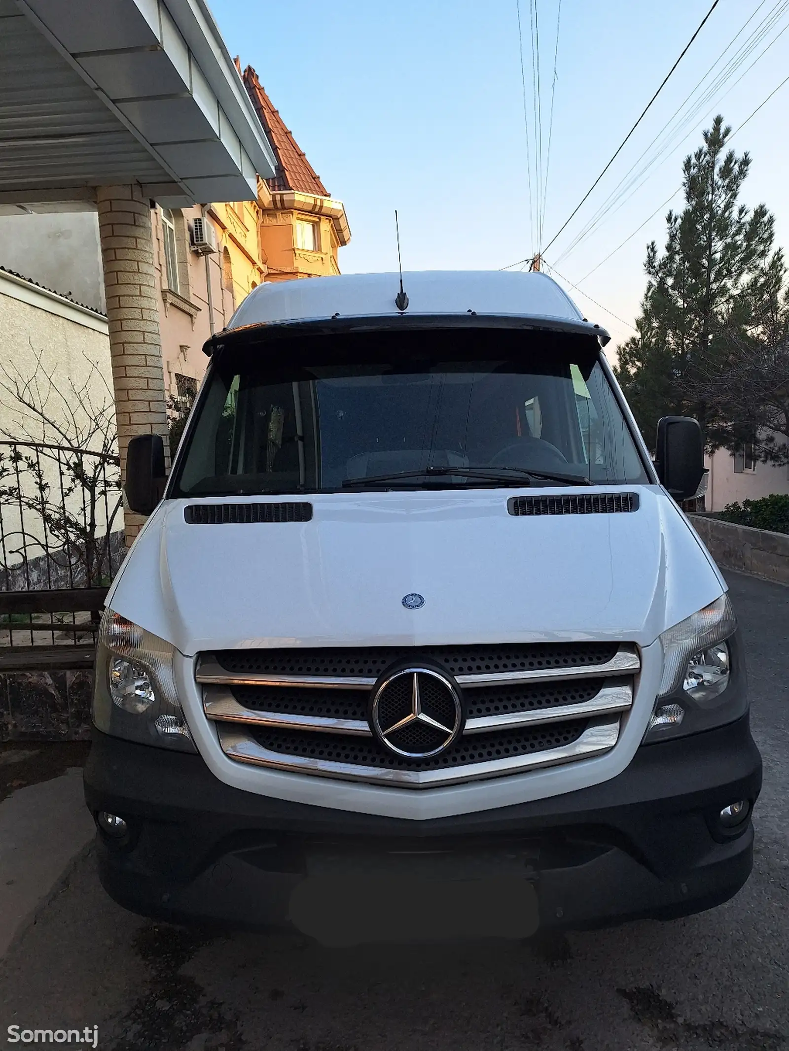 Микроавтобус Mercedes Benz Sprinter, 2015-1