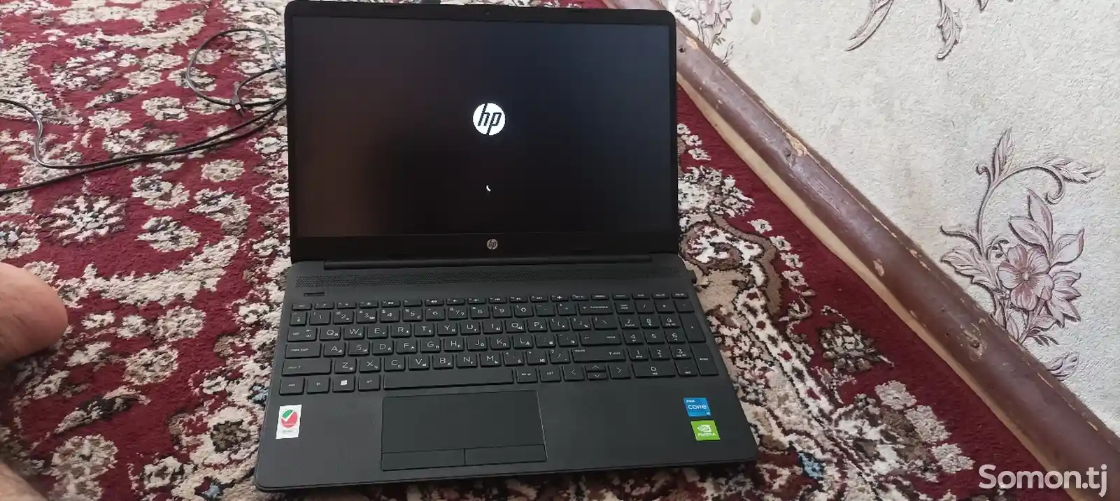 Ноутбук Hp-1