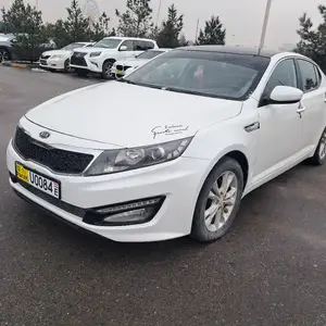 Kia K5, 2013