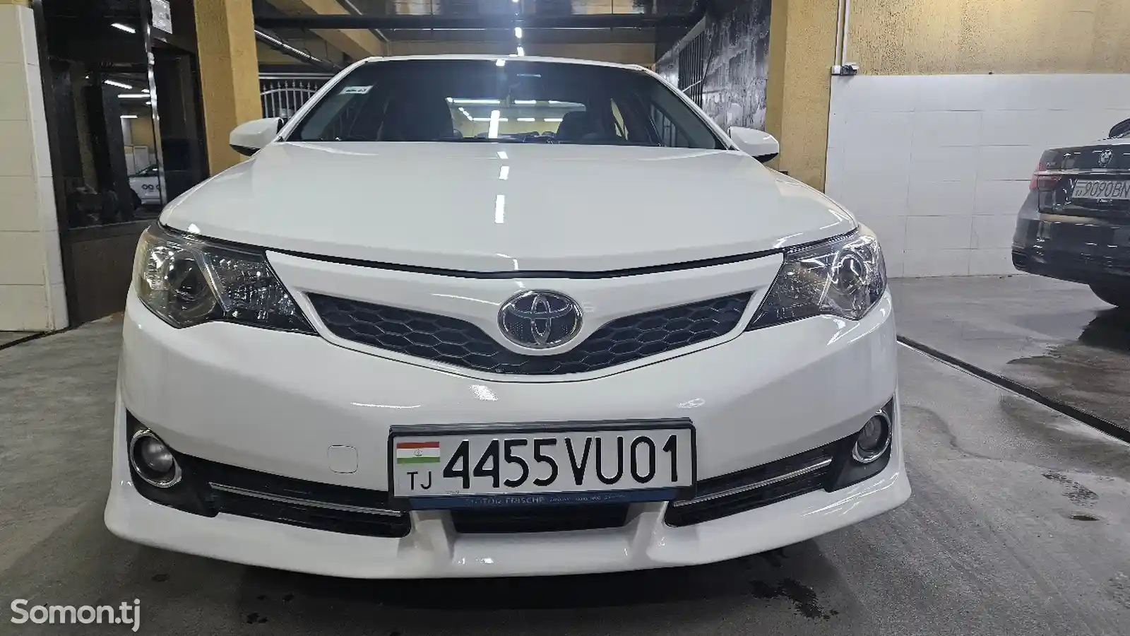 Toyota Camry, 2012-1