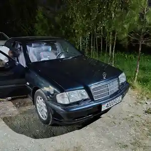 Mercedes-Benz C class, 1999