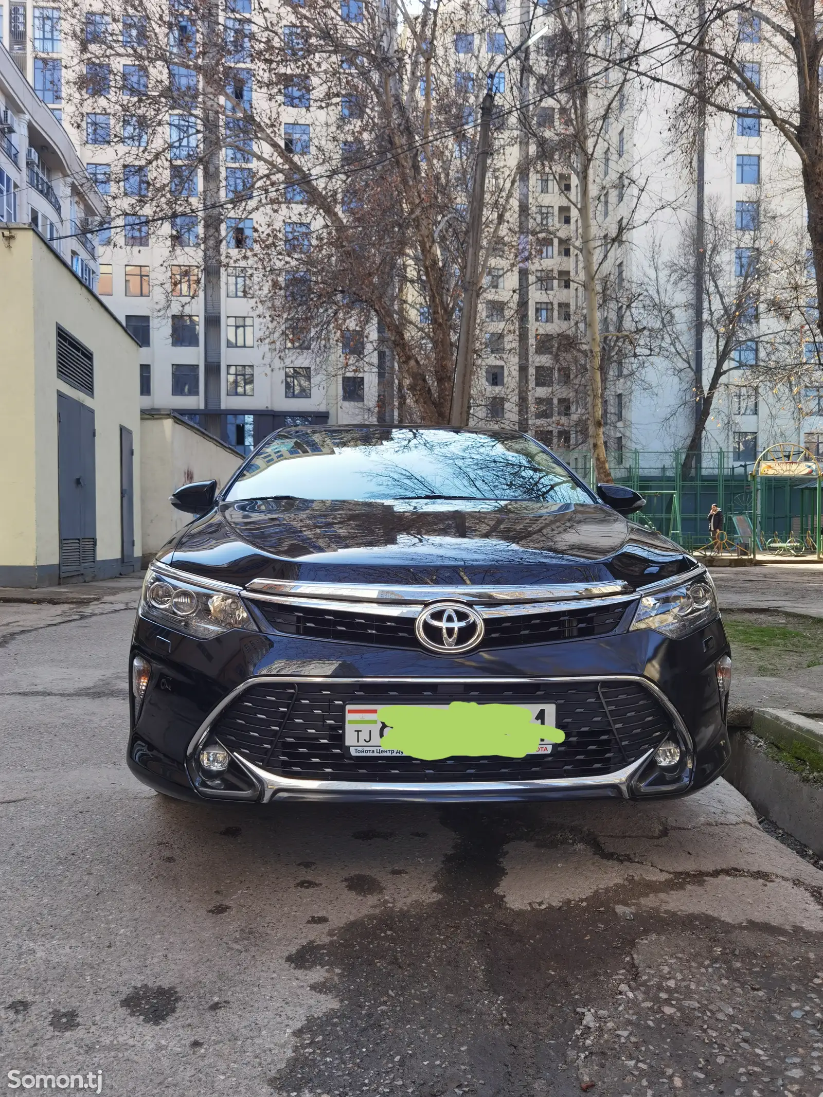 Toyota Camry, 2017-1