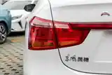 Dongfeng Aeolus E70, 2022-14