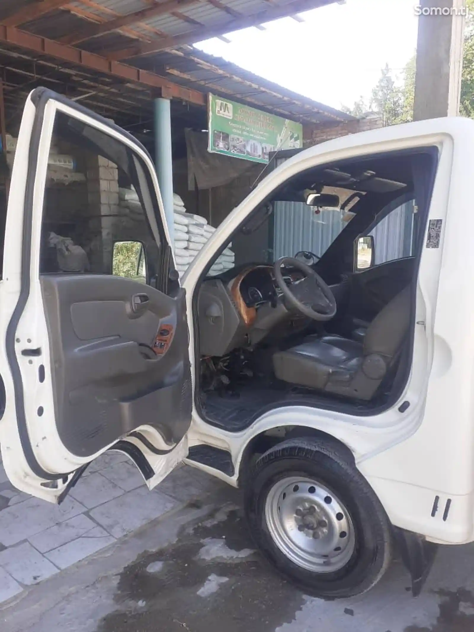 Бортовой автомобиль Hyundai Porter 2, 2008-7