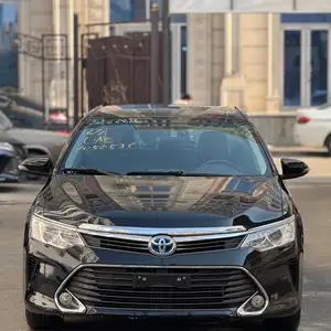 Toyota Camry, 2015