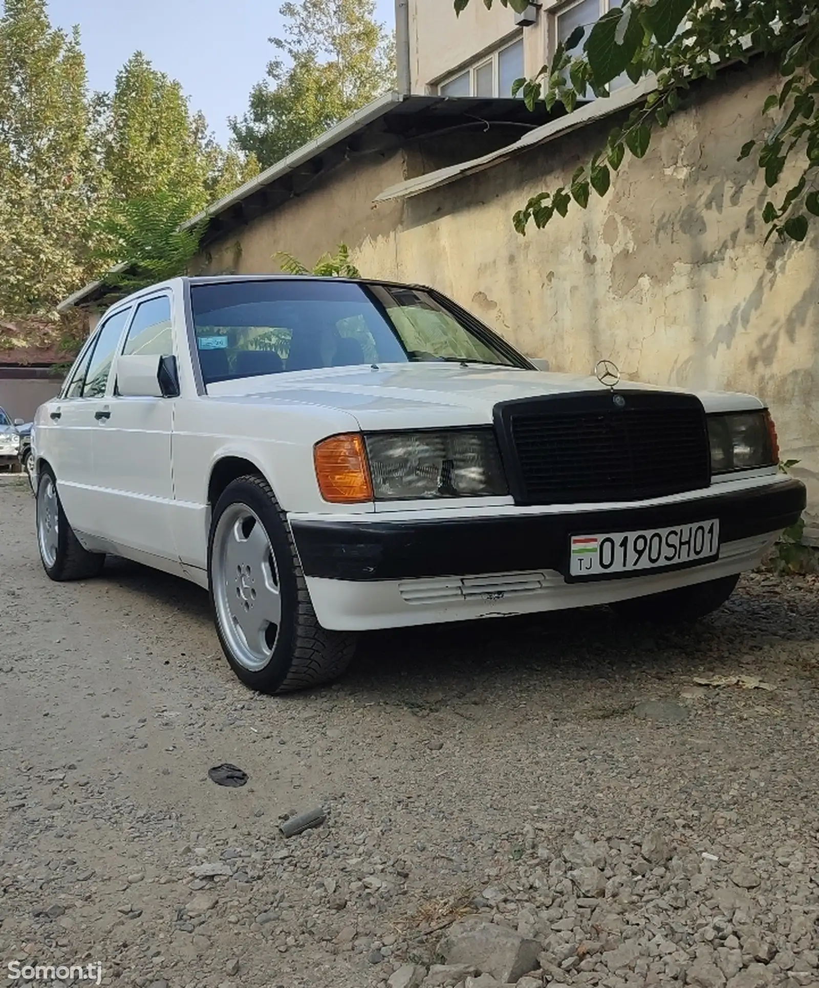 Mercedes-Benz W201, 1991-1