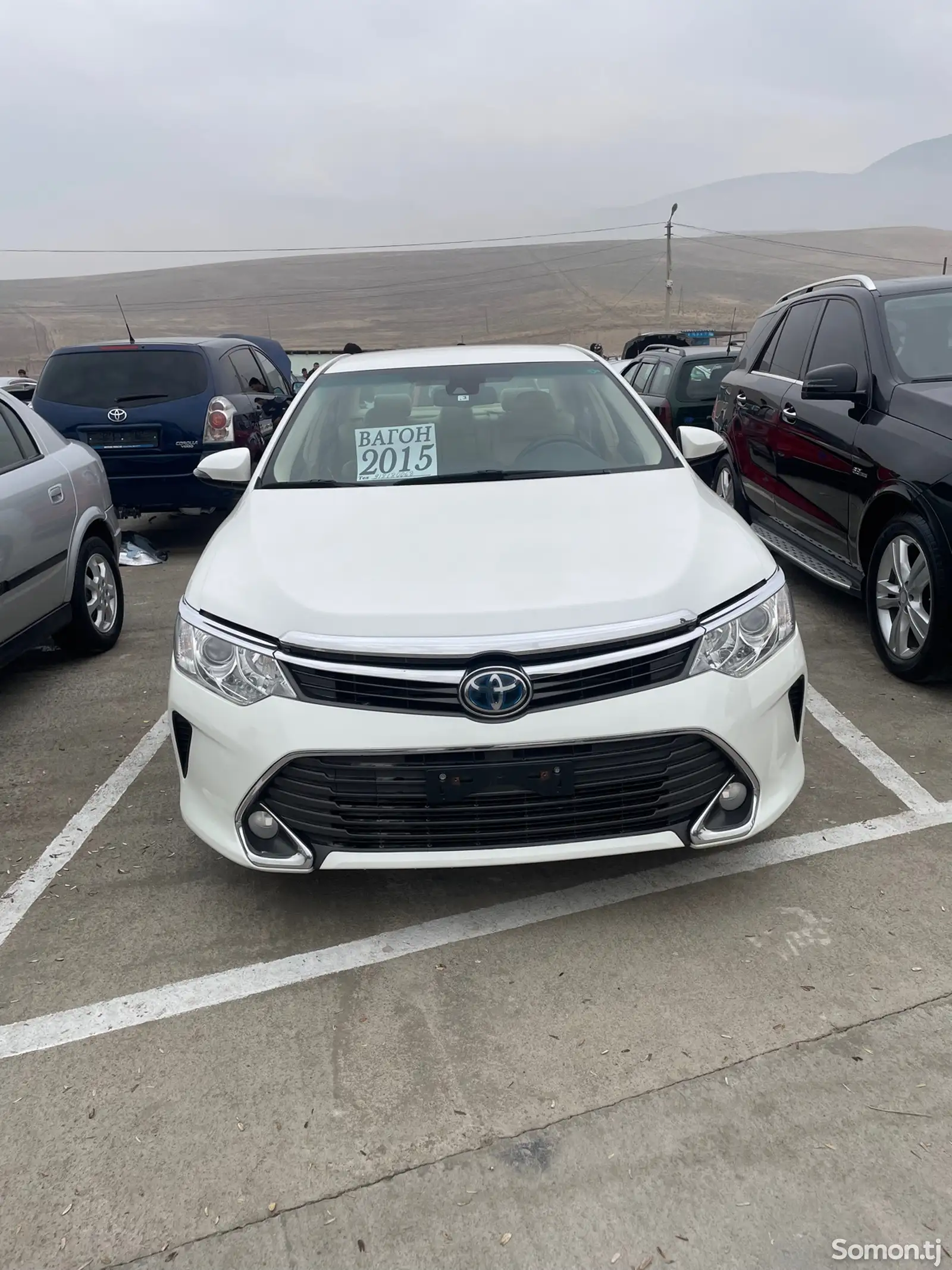 Toyota Camry, 2015-1