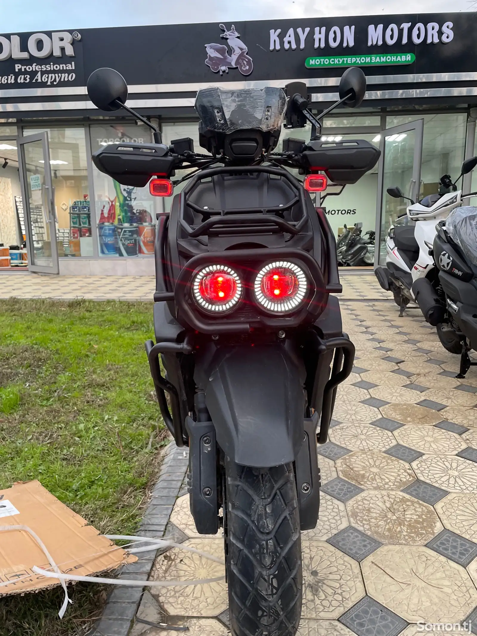 Скутер GST 150cc-1